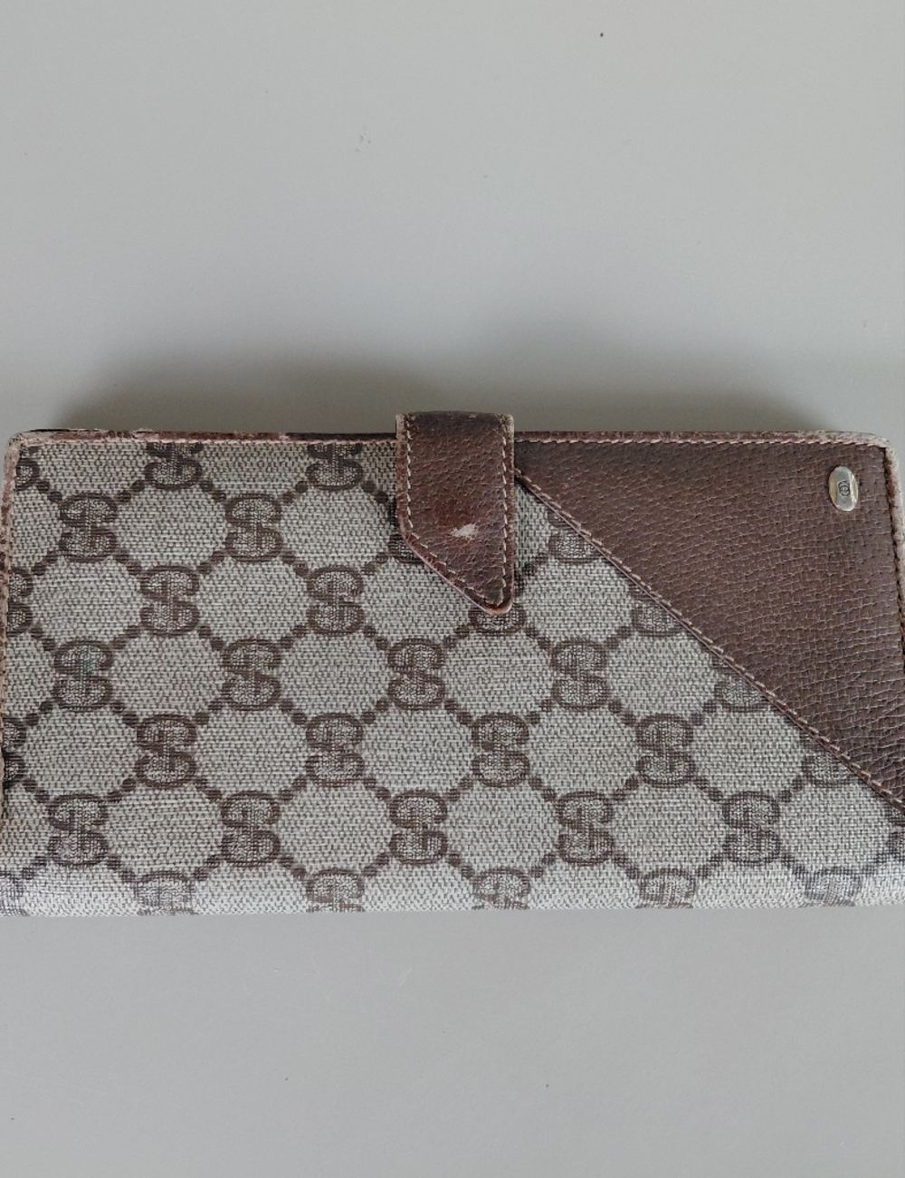Gucci Vintage Signature Wallet